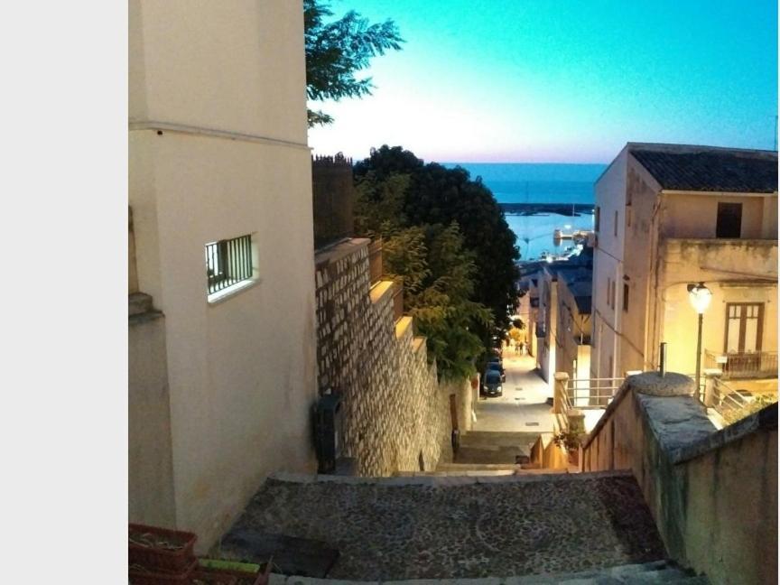 Casa Vacanza Isola Sul Mare Castellammare del Golfo Exterior photo